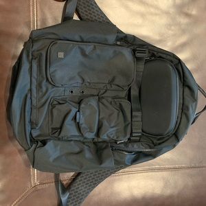 Lululemon Cruiser 22L Backpack Unisex EUCLike New!
